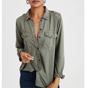 AE military button up shirt boyfriend fit